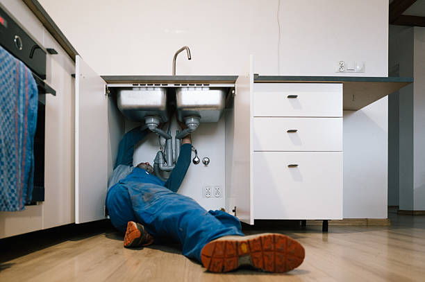 Professional Leak Detection technician working in Bowerston, OH
